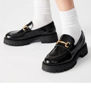 Black Steve Madden loafers